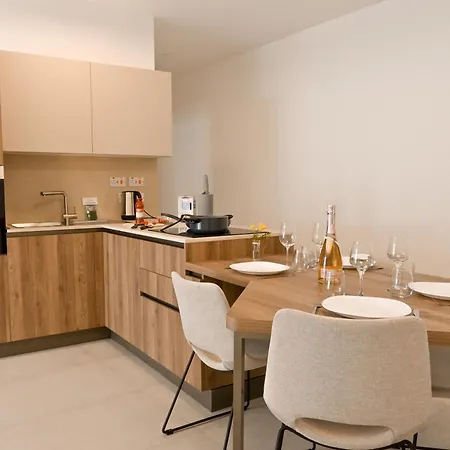 Vista Point Apartment *