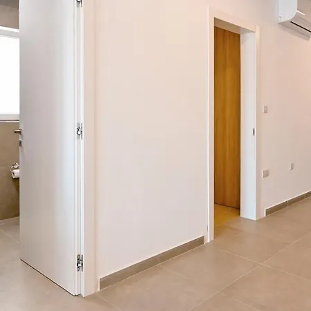 Vista Point Apartment *